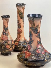 MOORCROFT 陶瓷（英国著名的默尔克罗夫特陶瓷世家）欧洲最受喜爱的陶瓷