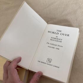 The World Over W. Somerset Maugham The Collected Stories《毛姆短篇小说全集》全2卷  书脊烫金图案