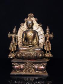 铜带背光释迦牟尼佛像