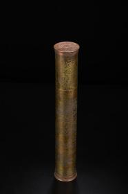 纯铜錾刻龙纹香筒
高25cm    直径4.5cm
重152克
BW12626100