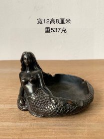 民国时期紫铜美人鱼烟灰缸，品相完好