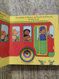 The Wheels on the Bus  Board Book 英文原版