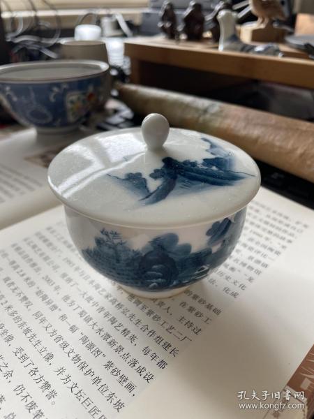 日本回流 茶具 茶道具 盖杯 第一只 青花 盖杯 底部带款 畑万 作品 名家 发色漂亮 188 第二只 彩绘 有田烧 名家 哲山作品 有内绘 120