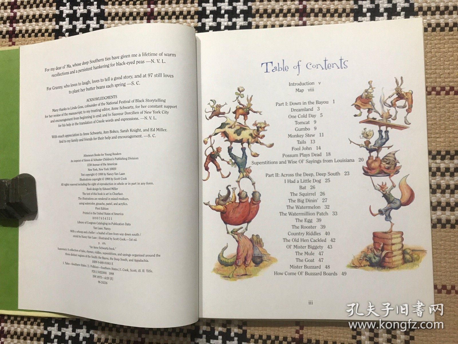 【英文】【儿童绘本】With a Whoop and a Holler（精装本）品相自鉴