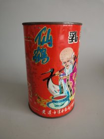 八九十年代麦乳精桶，产地天津，寿星造型。