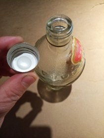 85年五粮液空酒瓶