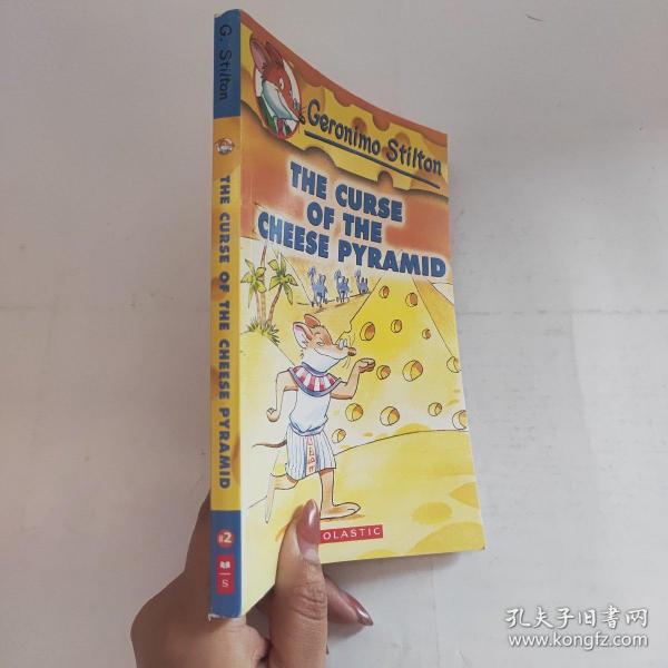 Geronimo Stilton #2: The Curse of the Cheese Pyramid老鼠记者系列2：奶酪金字塔的诅咒 英文原版