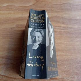 HILLARY RODHAM CLINTON M E M O I R S UPDATED EDITION书名以图片为准