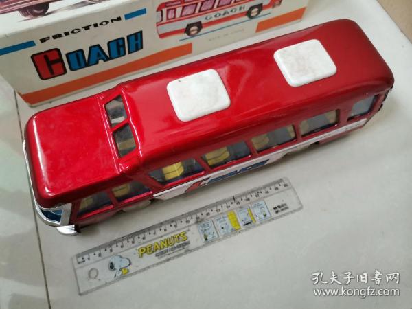 惯性旅行车 铁皮玩具 
FRICTION  COACH 
盒绘精美，铁皮车身漆色漂亮。