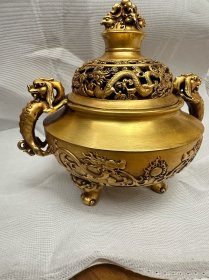 蟠龙鎏金满工大香炉