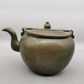 清代黄铜茶壶

流到把18厘米 高11厘米