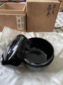 日本回流 茶道具 茶具 茶枣 茶入 茶叶罐 木胎 大漆 工艺 品相好 有木盒 原装 共箱 平枣 直斋 作品 六十二岁 时候 手工 年代物品 拍前拍照 看细节 不退不换