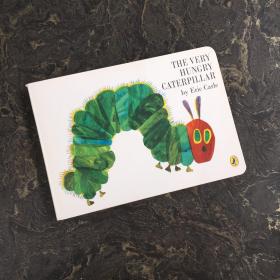 英文原版 The very hungry caterpillar 好饿的毛毛虫