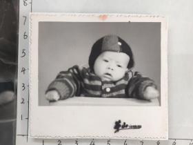 50-60年代小孩照片带硬纸底板