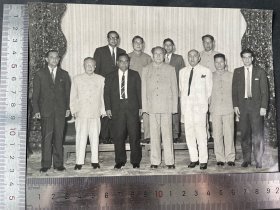1964年名人接见巴基斯坦商业部部长