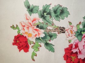 无款绢本手绘，工笔画花卉镜心一副，画工精湛，画心尺寸88x45厘米 标价就是实价，保真 包手绘非印刷品