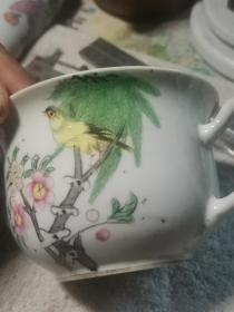 粉彩参壶一把！