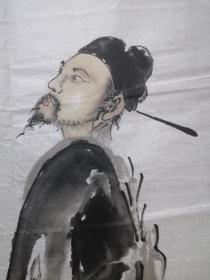 王铭，河南画家，现为中国书画艺术家创作中心理事，河南省人大书画研究院理事，开封市工艺美术厂书画院副院长，尺寸100x50