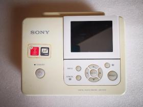 SONY  (索尼)  数码照片打印机（DPP-FP75）