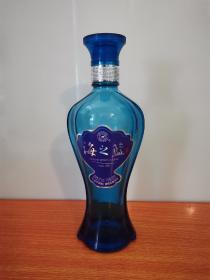 海之蓝酒瓶