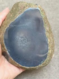 水胆玛瑙石