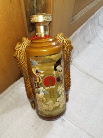 双龙酒瓶1L大瓶无裂纹偏远地区邮费再议实物图片按图发货