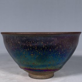 宋建窑曜变七彩油滴盏，高7直径12.5cm