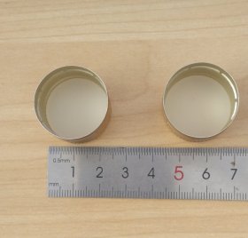 一组10个，小瓶盖