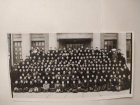 1951年天津私立南开中学学生合影