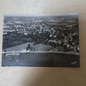 F2549外国实寄明信片黑白 德国60年代 风景 高处眺望城市远景 折角，品相如图