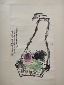 崔培鲁，
尺寸64*34
字也鲁，号鲁芳斋主，男，1944年生，山东省枣庄市人。早年就读于临沂艺术学校，从师著名国画家王小古，后考入中央美院国画系研修班，受业于郭怡孮、高冠华等教授，曾受聘为山东画院高级画师。1992年调入深圳特区创办南山画院。