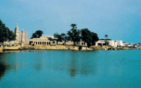 20世纪世界建筑精品1000件 中、南非洲卷