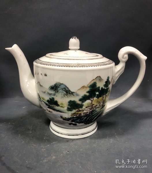 汪小亭款山水老茶壶