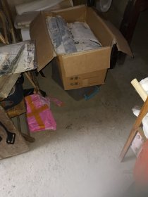 翻出一個 選堂 太潦草了的名字！！！