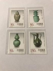1998-22《中国陶瓷-龙泉窑瓷器》