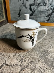 80年代，德化瓷厂，厦门职工修养院茶杯一只y