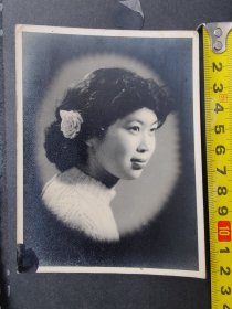 六七十年代 上海美女老相册(照片共79张)