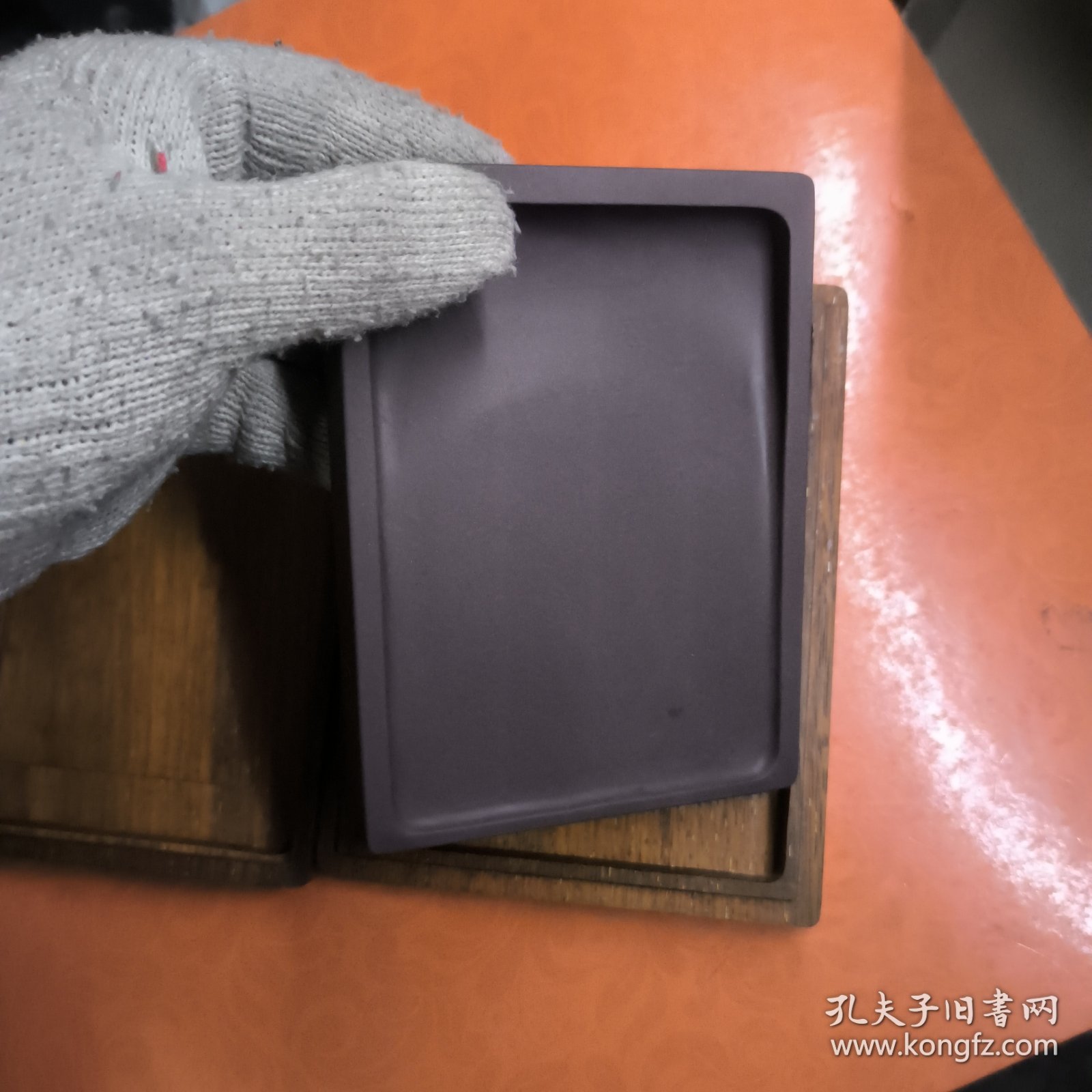 黄炳强大师落款，全木盒五寸老宋坑一片红，保真。