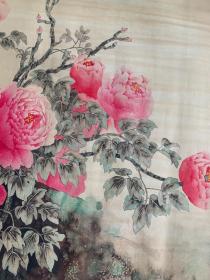 编号052，横幅中堂画一富贵平安
作者：田世光
材质：宣纸 
装裱尺寸：190×78cm 
画芯尺寸：132x66cm 
实物拍摄，一图一物 
备注：因手机和光线问题图片之间会有少许色差