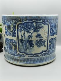 清代青花开窗梅兰竹菊案头缸，全品。