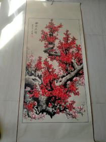 梅开五福，老画一副，品相如图看好下单，有水印。70*160㎝，芯60*120㎝。