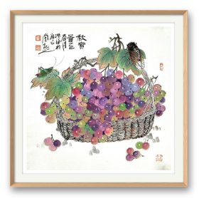秋实图 40/40厘米，宣纸软片未裱，装框图为效果图。 张谦原名张勇，字文进，号天东人，又号游心堂主。张宝珠先生入室弟子，早年随王炳龙老师学习花鸟。现为中国美术家协会会员，山东省美术家协会会员，山东画院画师，中国画创作研究院院聘画家，肥城市第九届十届政协委员。1968年生于山东肥城。2014年考入北京大学艺术学院中国画方向研究生班，就读于范扬工作室