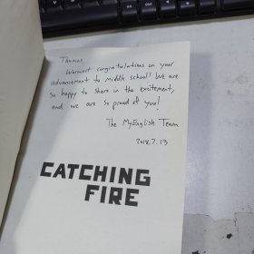 Catching Fire (The Hunger Games, Book 2)[饥饿游戏2：星火燎原]