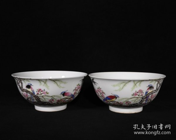 旧藏 清雍正珐琅彩柳树春燕纹碗一对 高7.3×15.5厘米