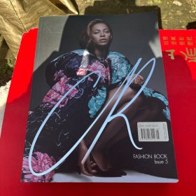 《CR Fashion Book》杂志 2014
