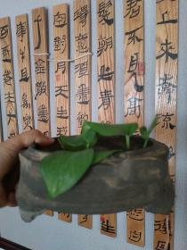 汉陶鼎（可作花盆）