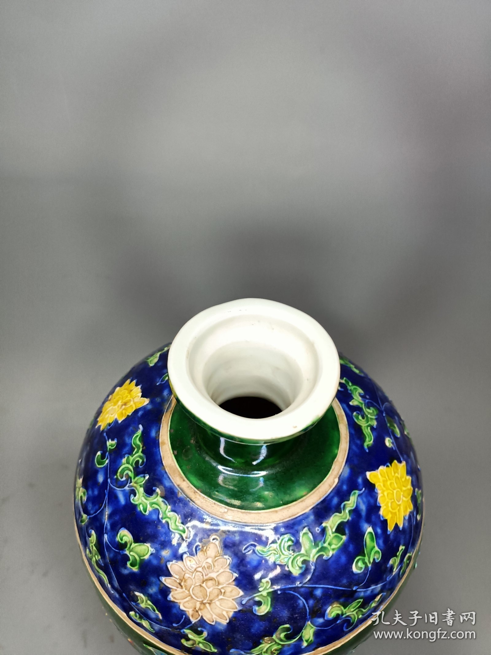 法花彩梅瓶