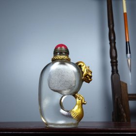 旧藏古法琉璃鎏金鼻烟壶龙凤呈祥 尺寸：长6cm宽2cm高9cm 重量：150g
