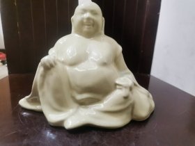 少见美陶弥勒佛摆件（品相完好）