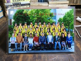 东干小学2015届六（4）班毕业生合影（武义影像）